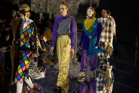 sfilata gucci milano febbraio 2019|Gucci Autunno Inverno 2019/20: la sfilata live streaming.